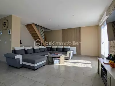 Maison, 219 m²