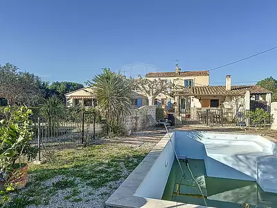 Maison, 300 m²