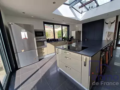 Maison, 181 m²