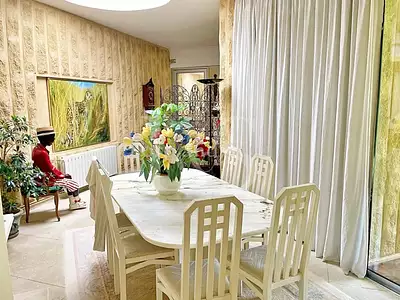 Maison, 260 m²