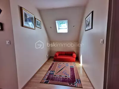 Maison, 215 m²