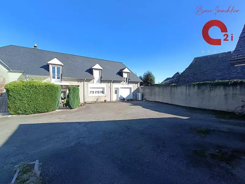 Maison, 185 m²