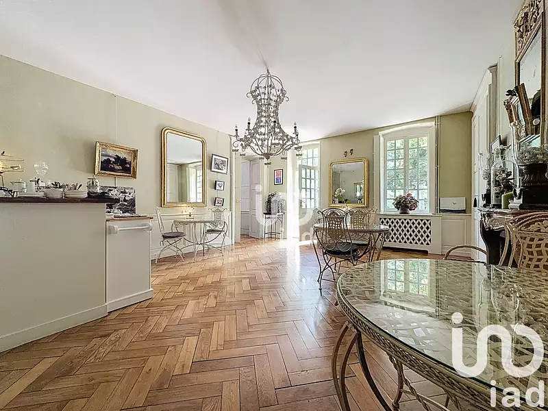 Maison, 800 m²