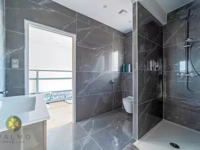 Maison, 275 m²