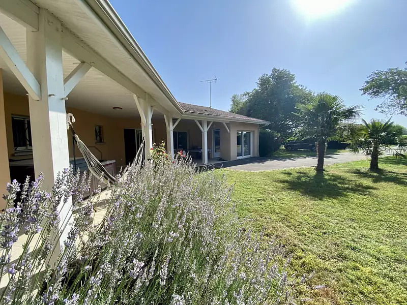 Maison, 232 m²