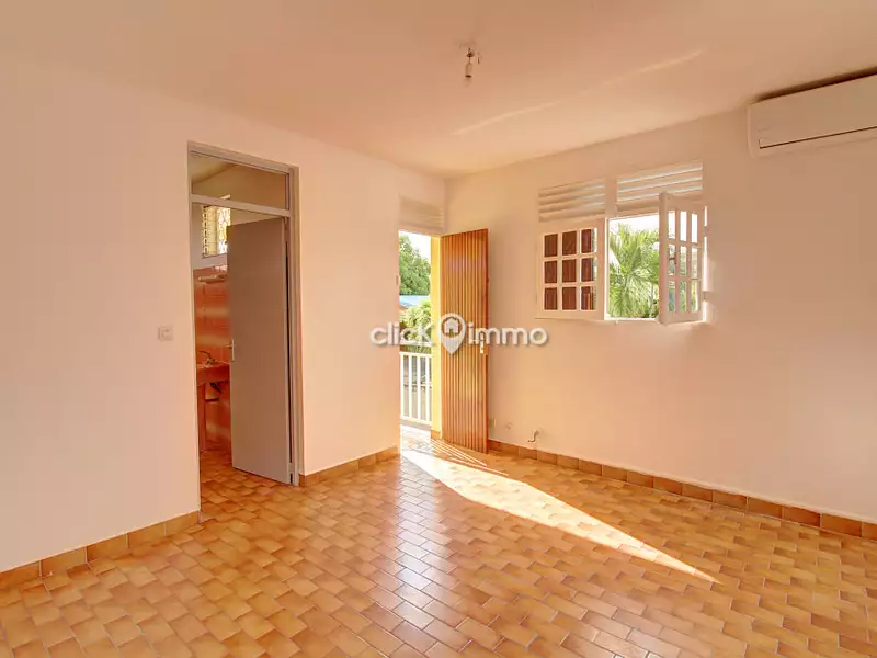 Maison, 115 m²