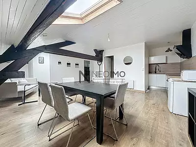Immeuble, 681,57 m²