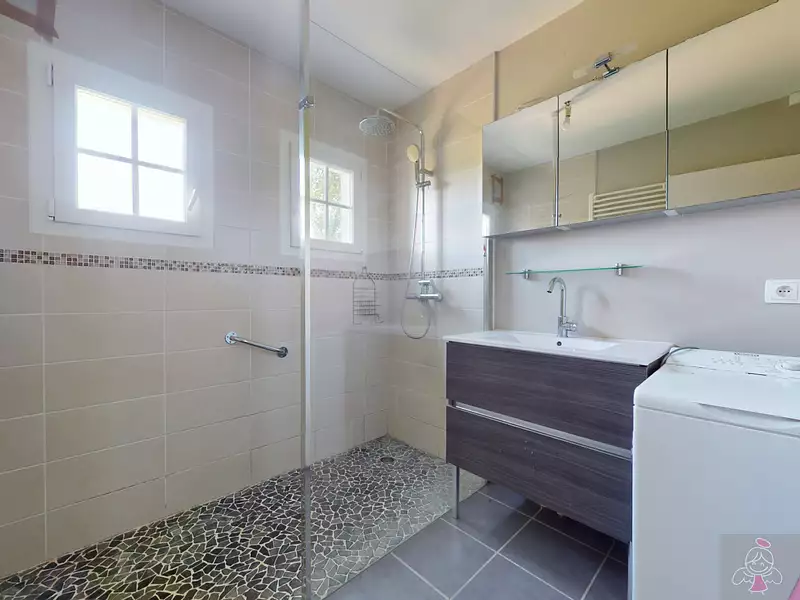 Maison, 179 m²