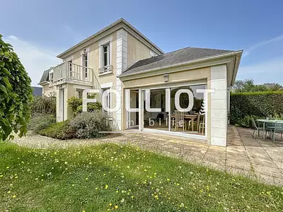 Maison, 137 m²