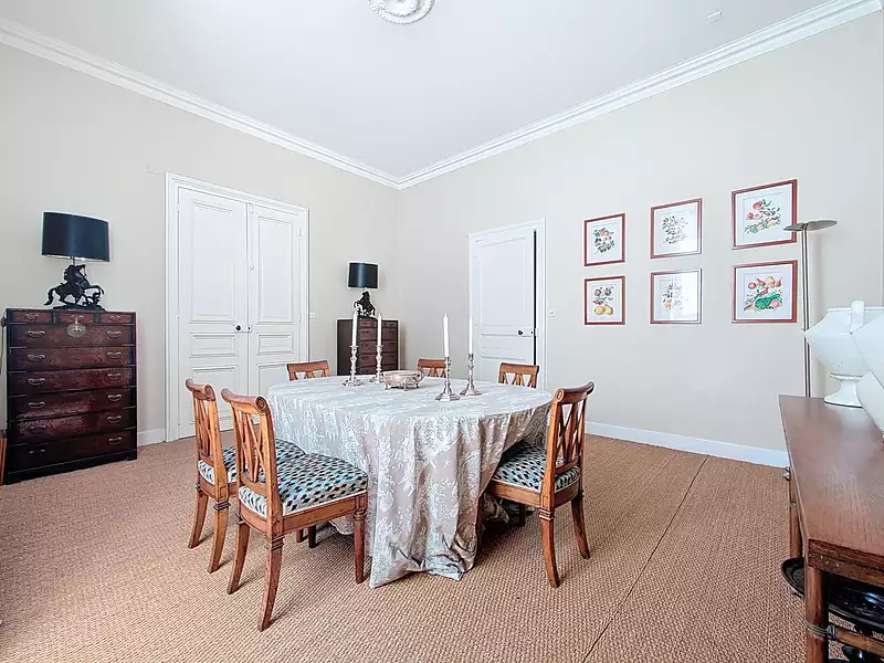 Maison, 326 m²