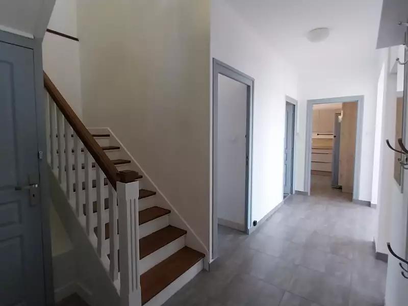 Maison, 198 m²