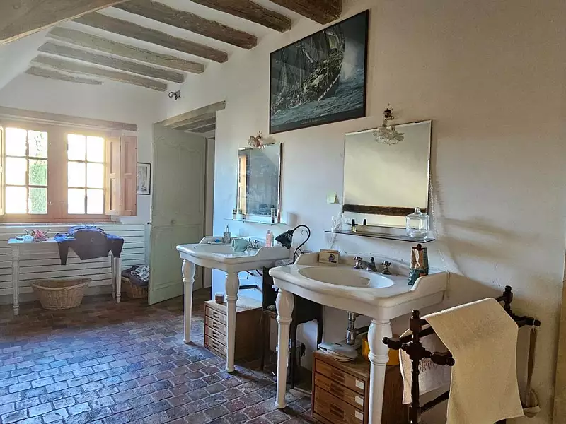 Maison, 263 m²