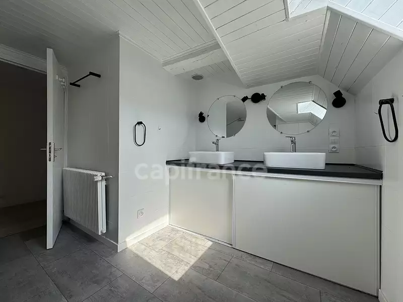 Maison, 145 m²