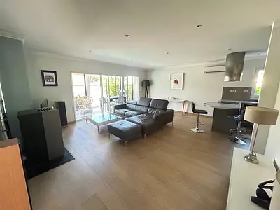 Maison, 104 m²