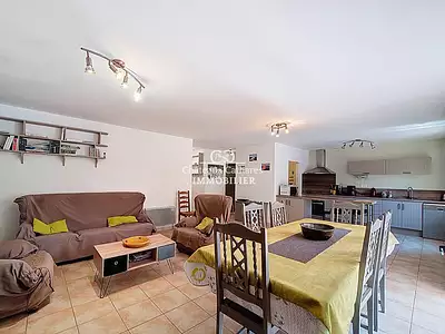 Maison, 122 m²