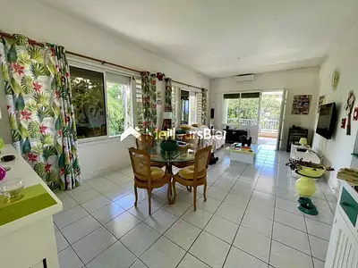 Maison, 260 m²