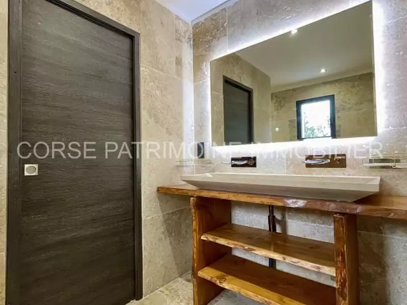 Maison, 145 m²