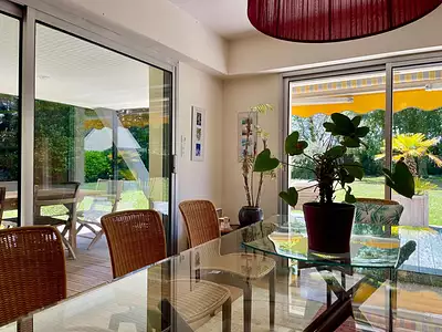 Maison, 185 m²