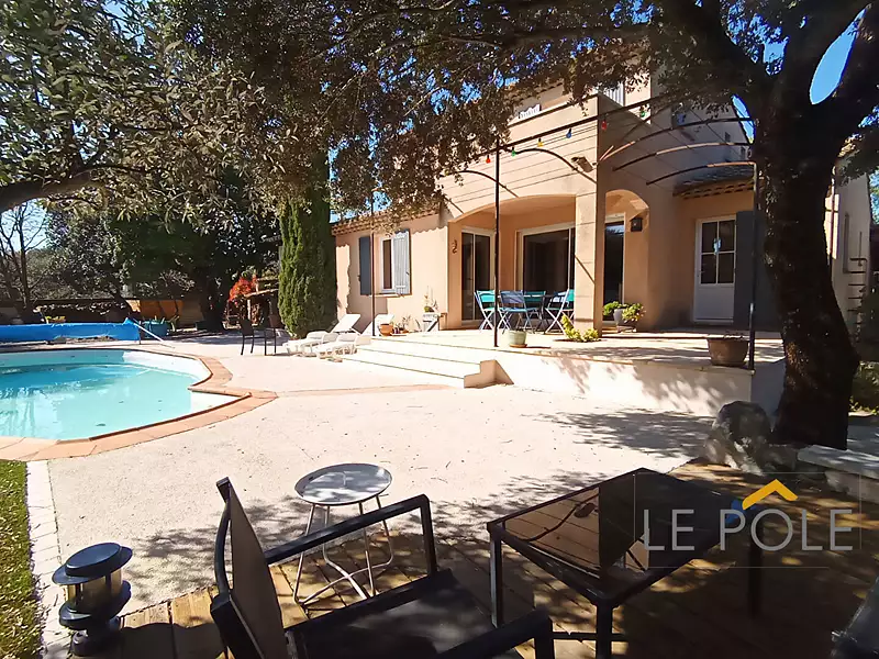 Maison, 130 m²