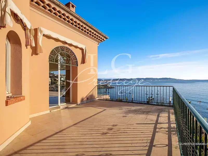 Maison, 380 m²