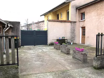 Immeuble, 104 m²