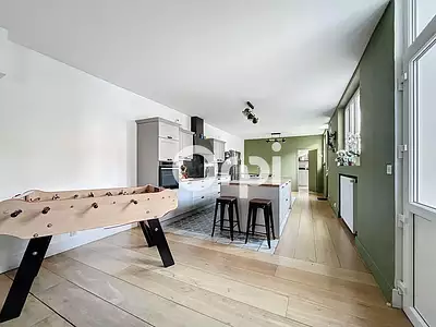 Maison, 280 m²