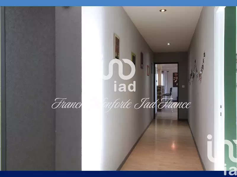 Maison, 195 m²