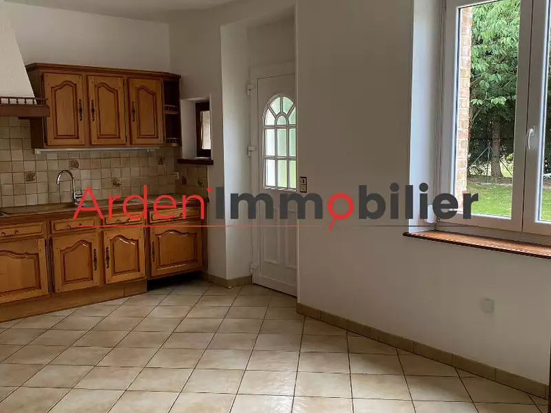 Maison, 121 m²