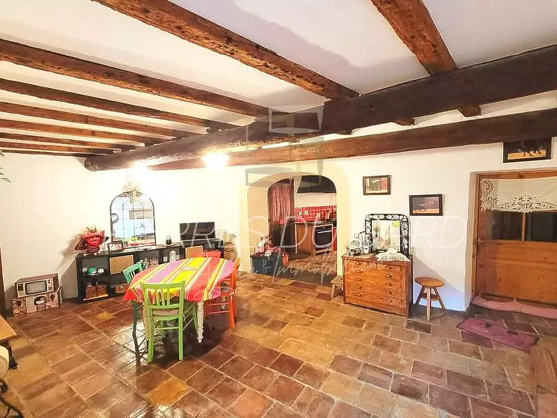 Maison, 102 m²