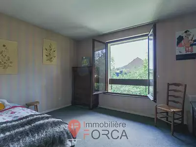 Maison, 166 m²