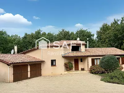 Maison, 180 m²