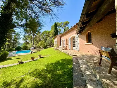 Maison, 274 m²