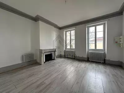 Immeuble, 311 m²