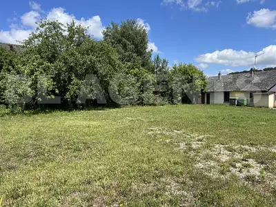 Terrain, 641 m²