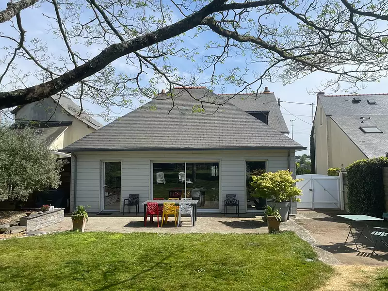Maison, 169 m²