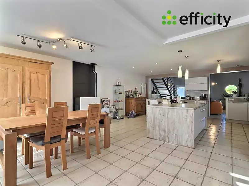 Maison, 177 m²