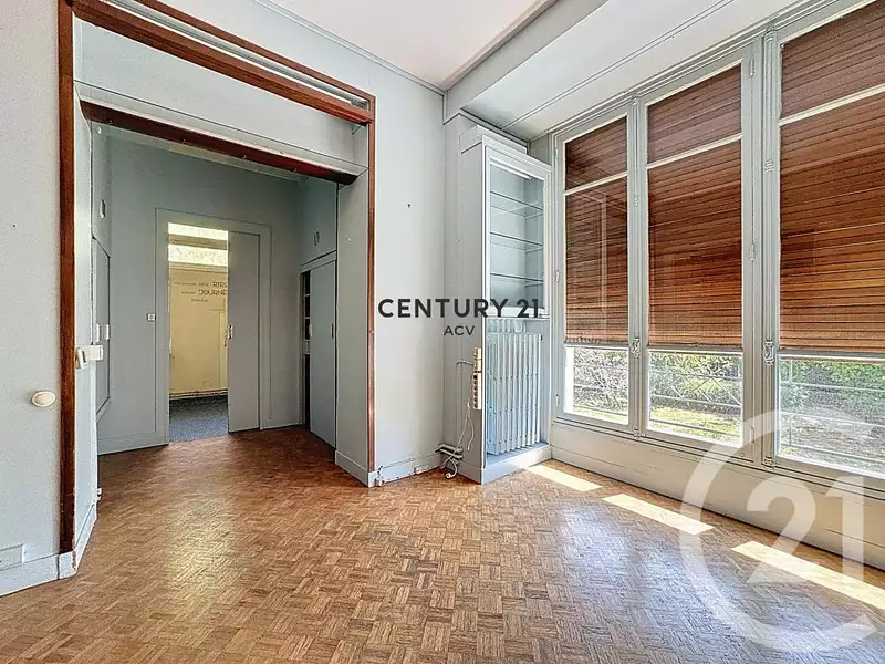 Maison, 180 m²