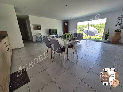 Maison, 101 m²