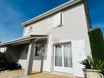 Maison, 104 m²