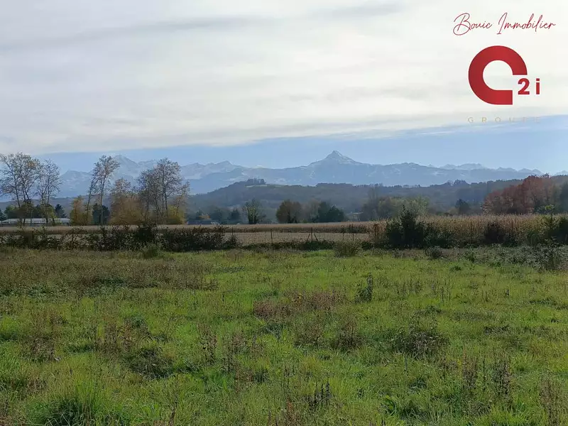 Terrain, 1 330 m²