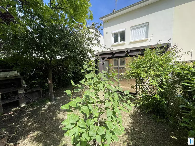 Maison, 97 m²