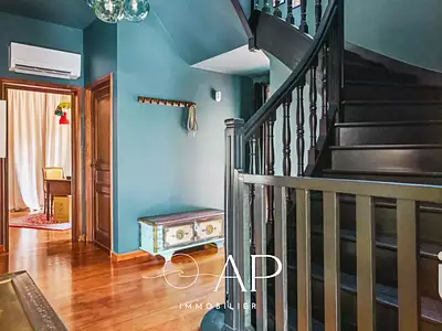 Maison, 280 m²