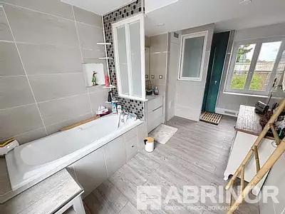 Maison, 190 m²