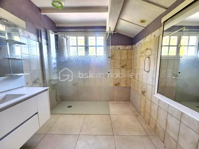 Maison, 138 m²