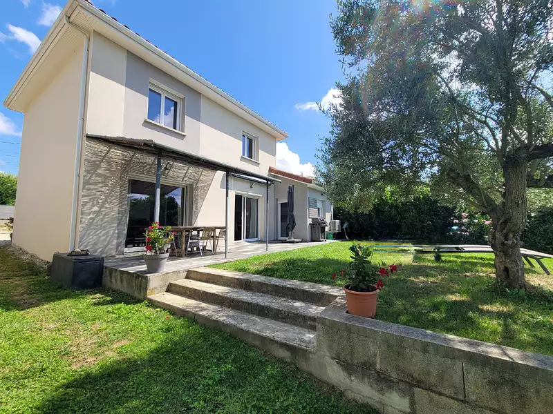 Maison, 103 m²
