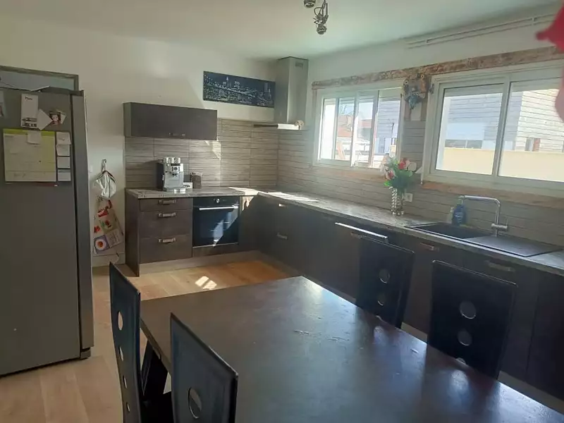 Maison, 151 m²