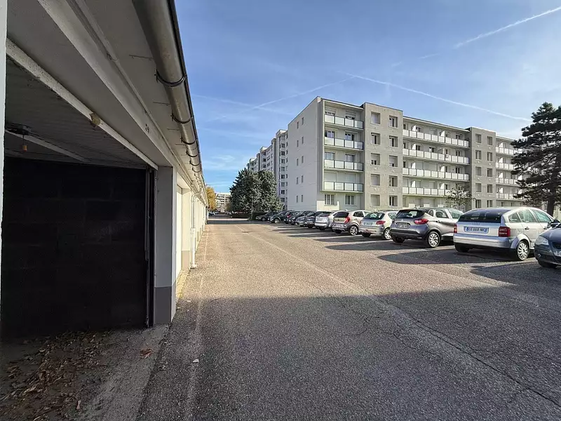 Parking, 15 m²