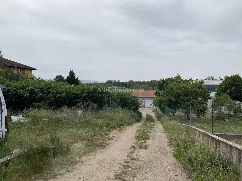Terrain, 780 m²