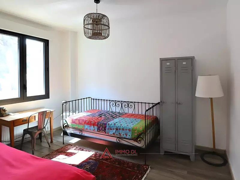 Maison, 195 m²