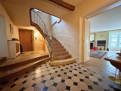 Maison, 250 m²